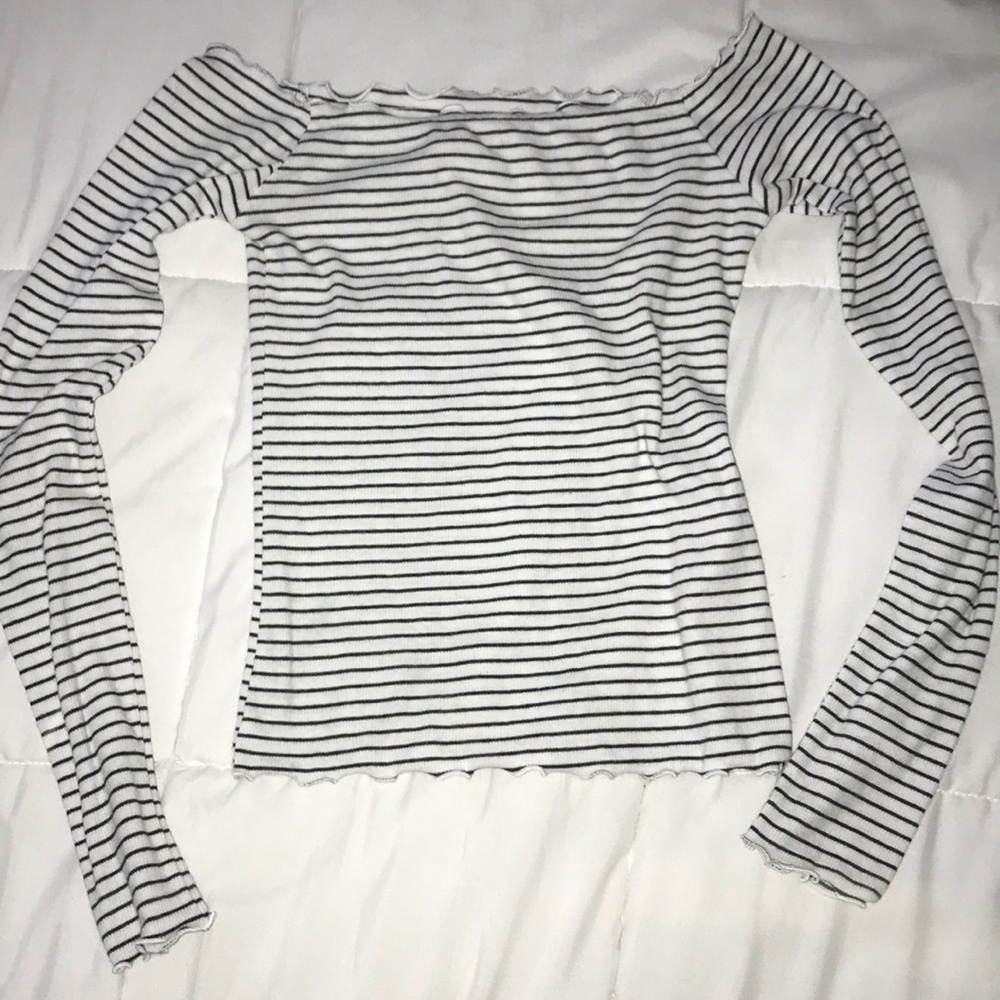 striped top